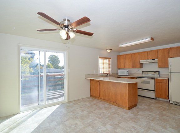 5th image of 846 Coachman Dr