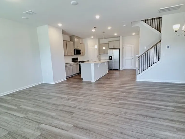 327 Fosterton Cottage Way — Photo 2