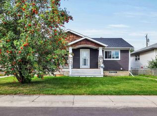 9516 63rd Ave NW, Edmonton, AB T6E 0G4