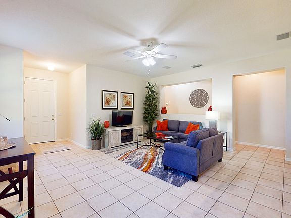 5th image of 773 Carriage Lake Way
