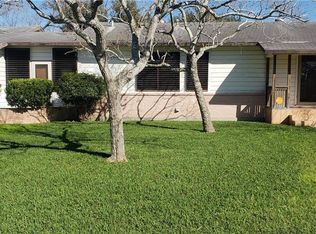 920 Collingswood Dr, Corpus Christi, TX 78412