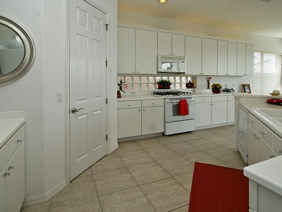 3rd image of 8437 Saint Marino Blvd