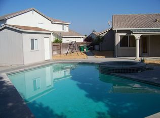 9392 Pioneer Cir, Stockton, CA 95212