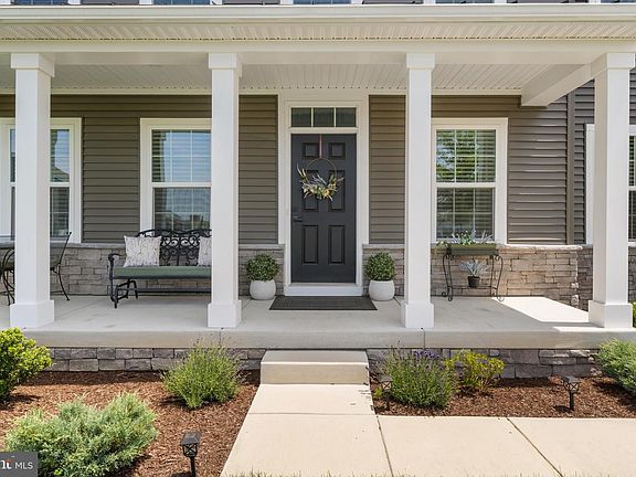 5th image of 14386 Workman Cir