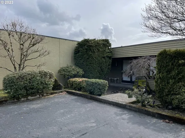 6900 SE Riverside Dr APT 19, Vancouver, WA 98664