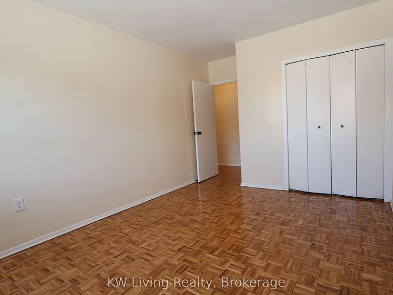 480 Lakeshore Rd E #309 — Photo 19