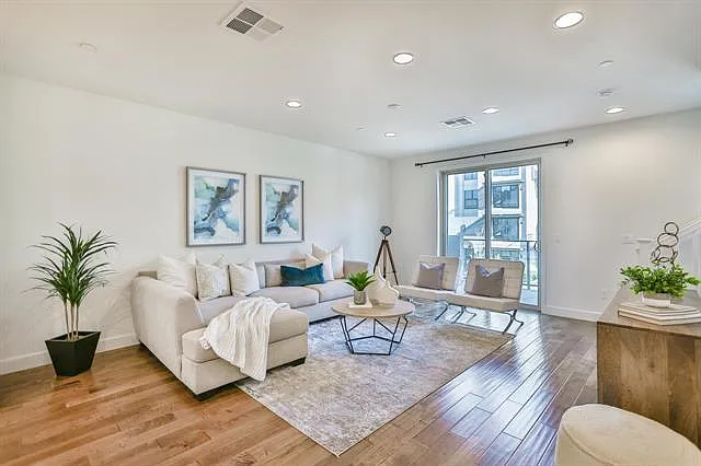 880 Apollo Pl — Photo 5