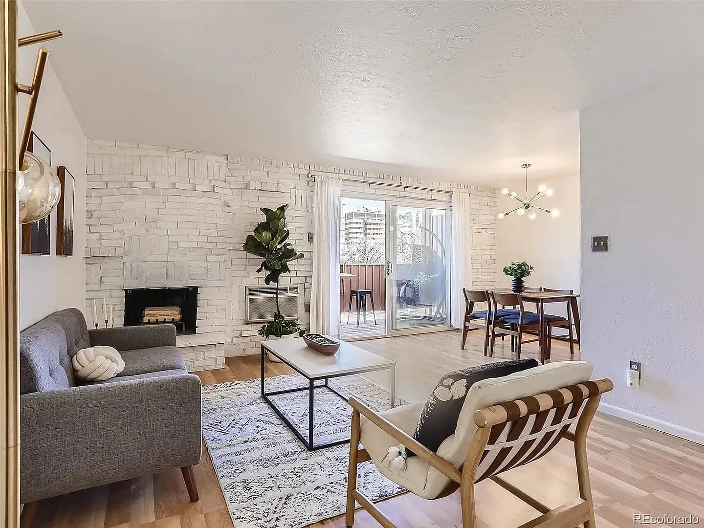 Homey Denver 2BR | Near Hospitals + Parking in a Great Neighborhood — Photo 4