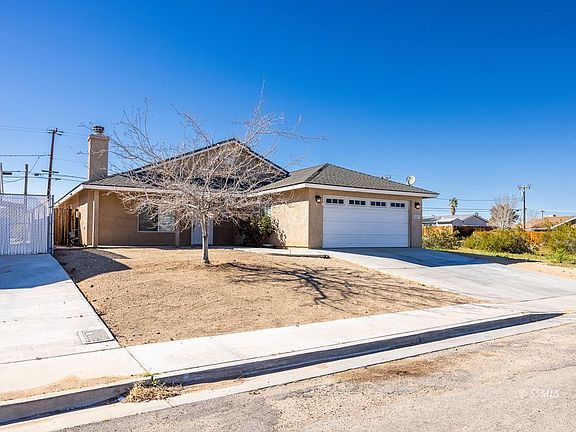 3rd image of 1021 S Ranger St