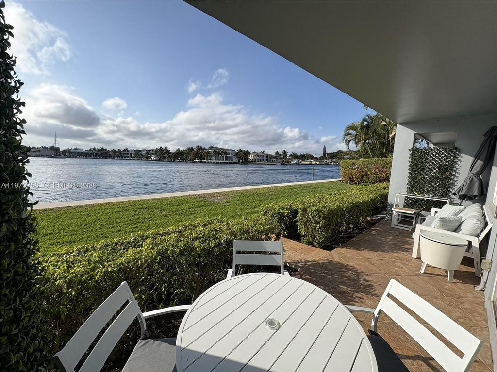 1201 S Riverside Dr APT 107, Pompano Beach