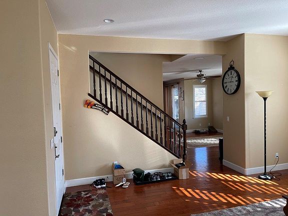 4th image of 624 Spillman Cir