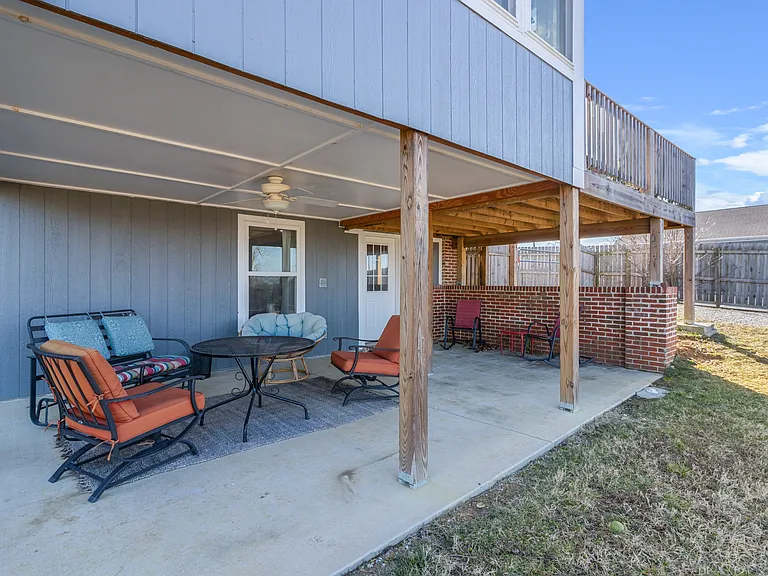 2419 Jenkins Rd — Photo 24