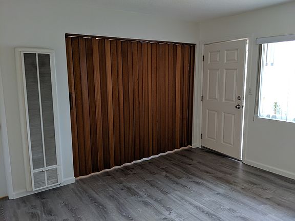 3rd image of 5258 La Jolla Mesa Dr #0