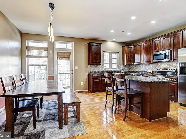 4713 Arsenal Rd — Photo 10