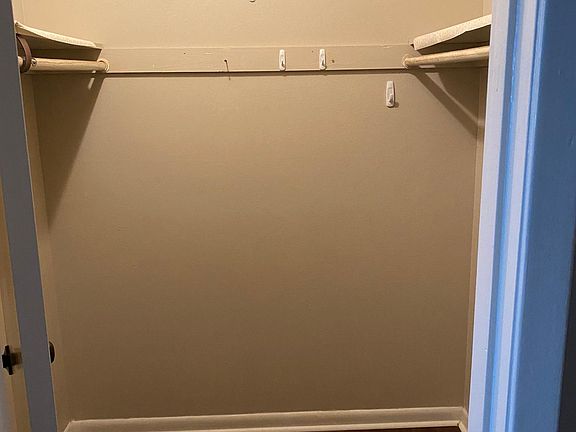 4th image of 1200 Shoreline Dr APT 312