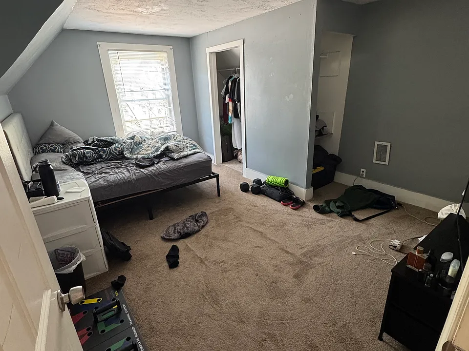 36 Green St #3