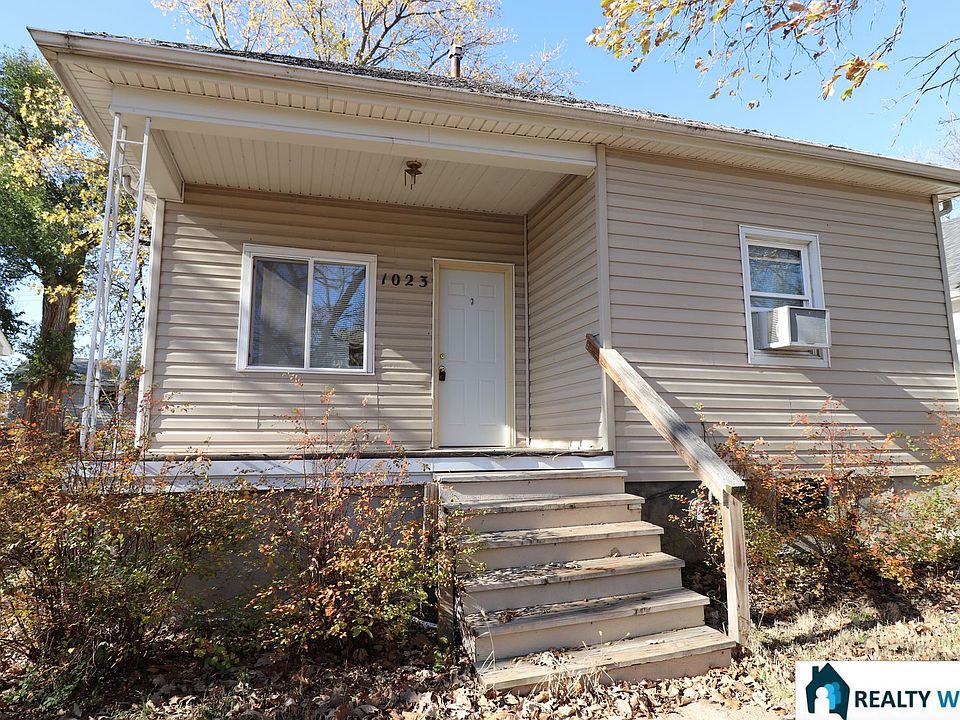 1st image of 1023 N Platte Ave
