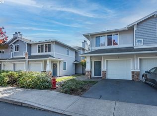 13712 SW Hall Blvd APT 1, Tigard, OR 97223