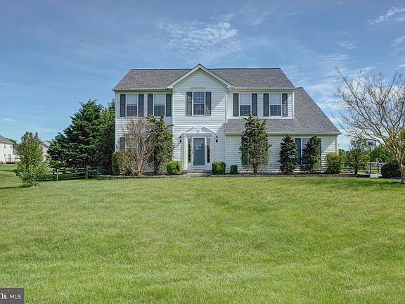 3rd image of 49 Manassas Dr