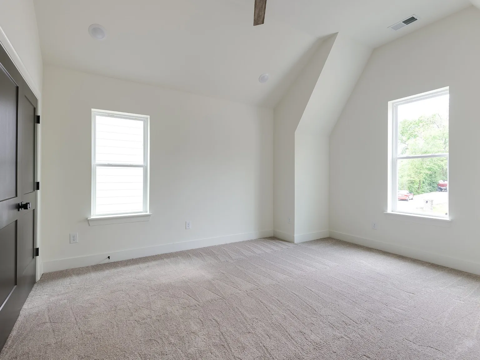 3800 Syfert Lane - 1 — Photo 2