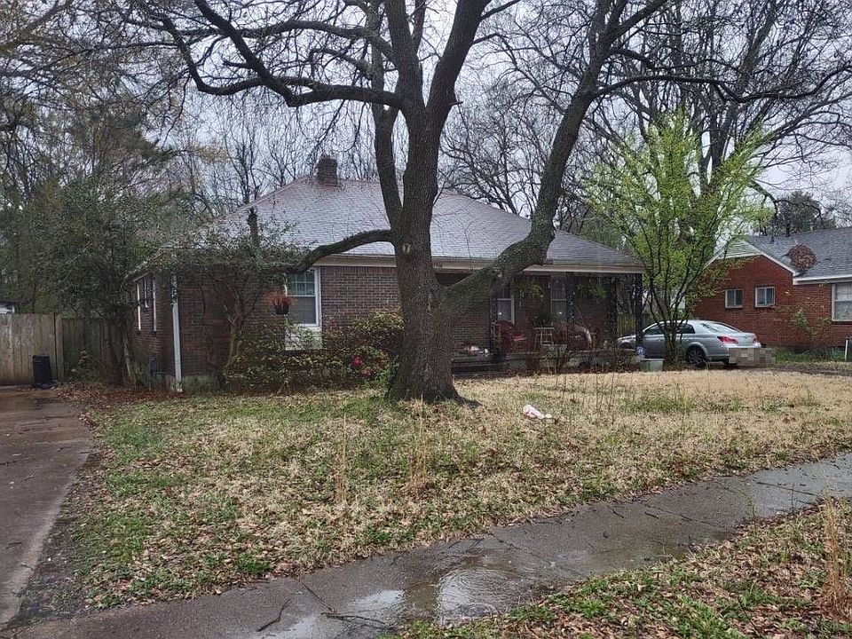 2nd image of 1366 Cherry Rd