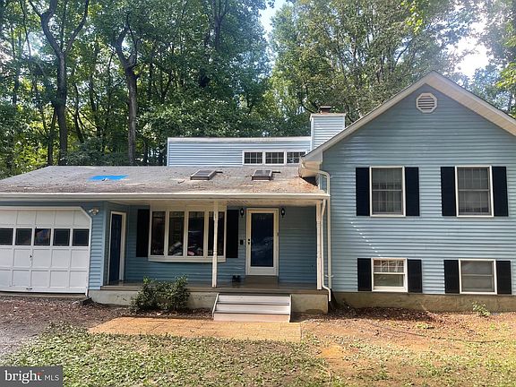 2nd image of 3620 Karen Dr