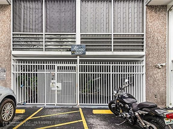 2nd image of 1300 N 17th Ave APT 102