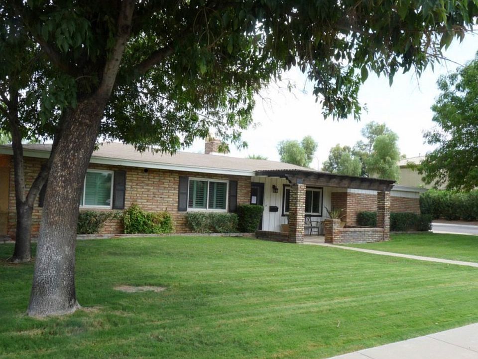 1st image of 3332 E Orange Dr