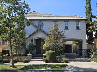 7 Pasadena, Irvine, CA 92602