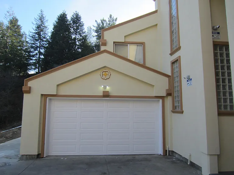 7149 Buckingham Blvd — Photo 12