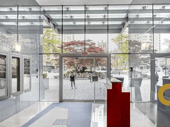 3rd image of 1050 Burrard St #4