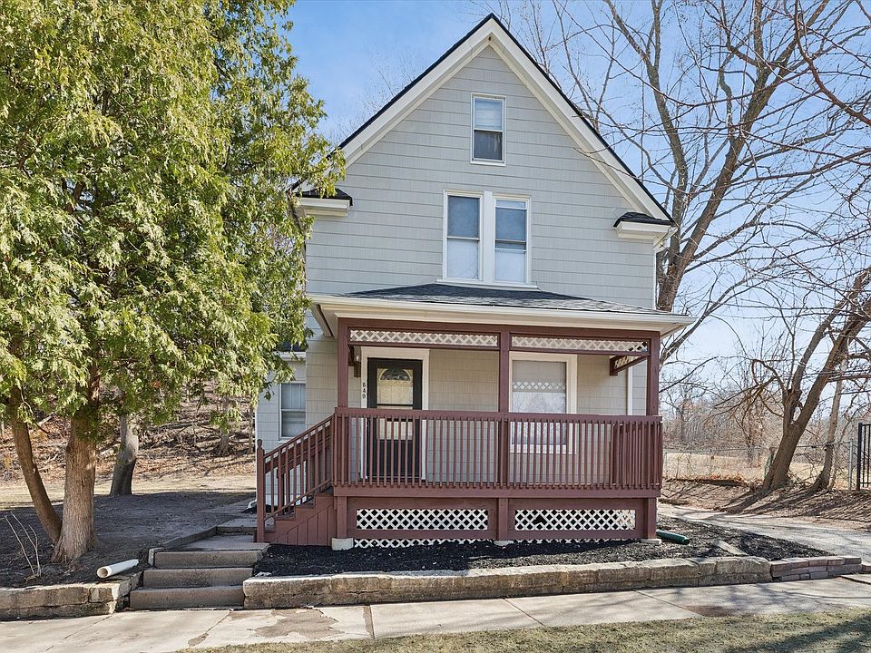1st image of 849 25th St