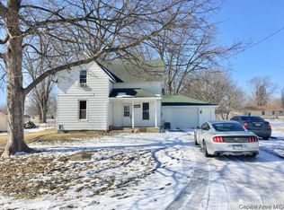 207 S Main St, Alexis, IL 61412