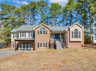 906 Ponderosa Trl, Cameron, NC 28326