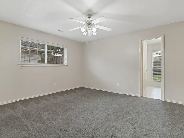 17131 Quail Park Dr — Photo 6