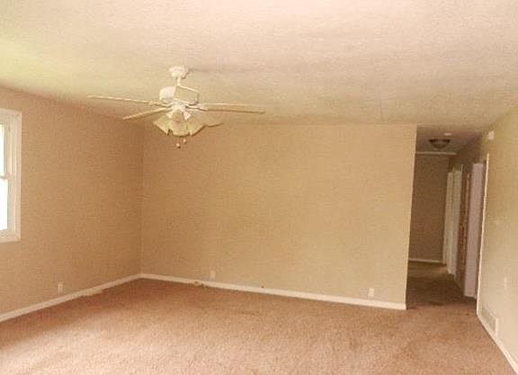 4th image of 6803 Yecker Ave