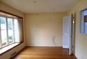 3rd image of 4207 W Touhy Ave