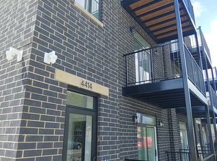 4414 N Austin Ave #300, Chicago, IL 60630
