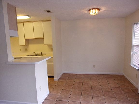 4th image of 3289 Cypress Ln