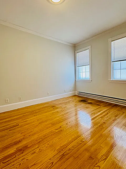 1 bed, $3,100 — Photo 4