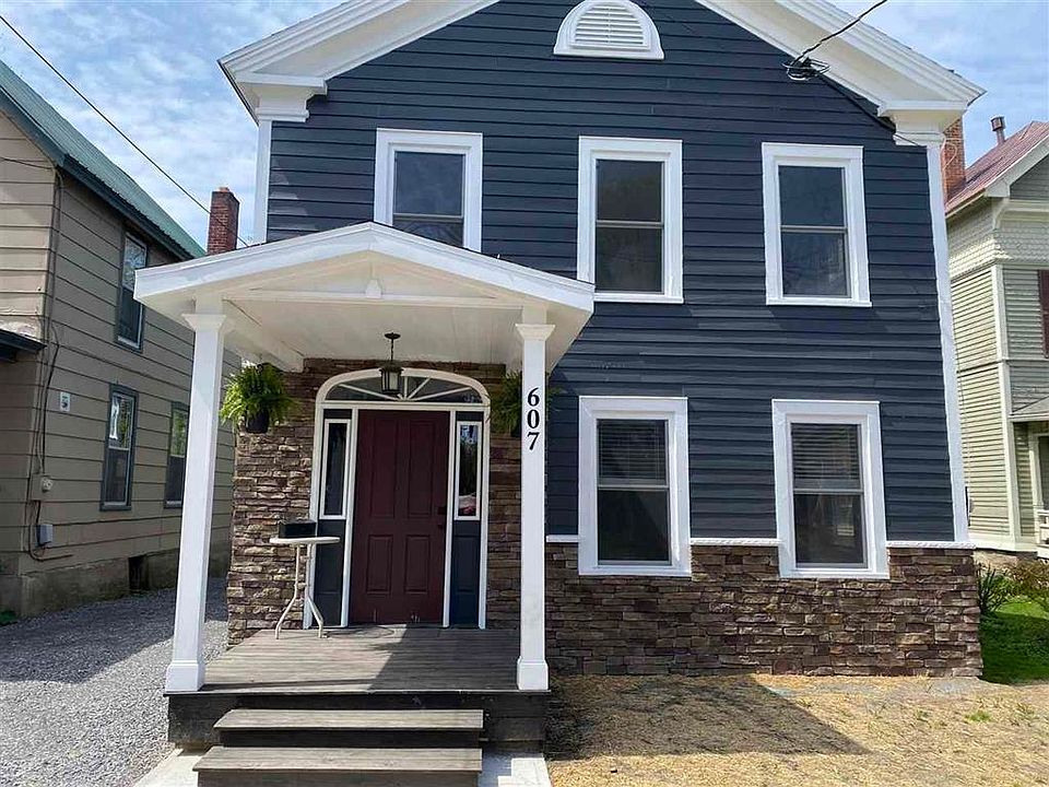 1st image of 607 Caroline St