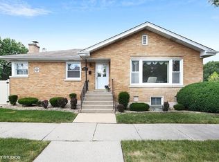 620 E Harding Ave, La Grange Park, IL 60526