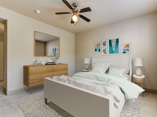 6250 Canoga Ave #579