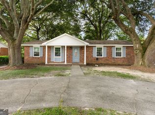114 Karen Dr, Warner Robins, GA 31088