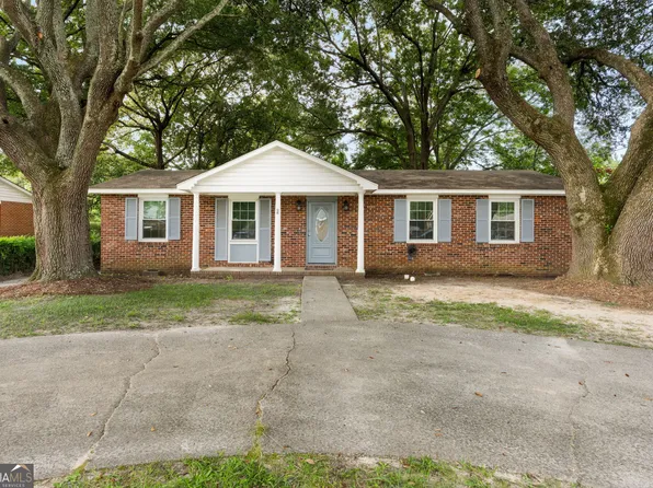 114 Karen Dr, Warner Robins, GA 31088