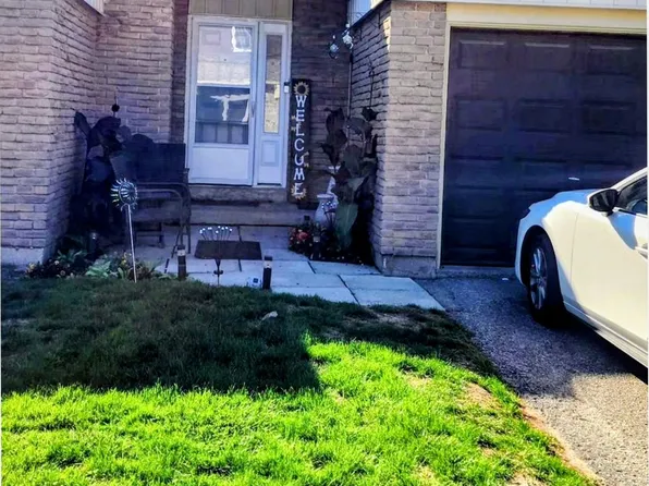 341 Military Trl #61, Toronto, ON M1E 4E4