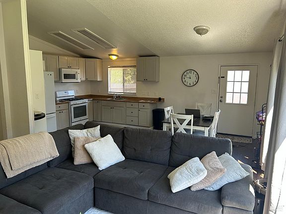 2nd image of 336 Hamilton Drive