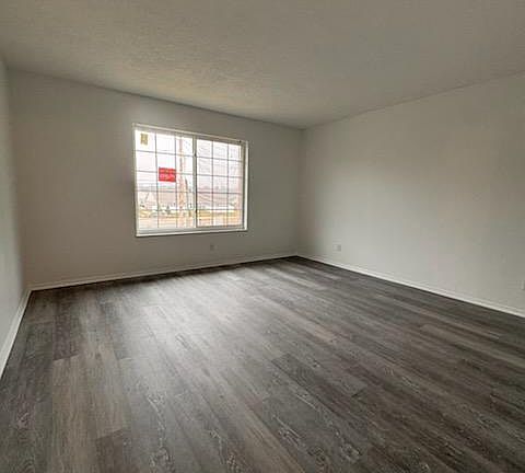 5th image of 930 Park Central Dr S #930C