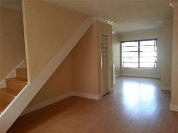 3rd image of 235 Antilla Ave APT 1