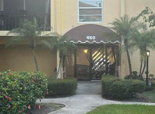 450 NW 20th St APT 202, Boca Raton, FL 33431
